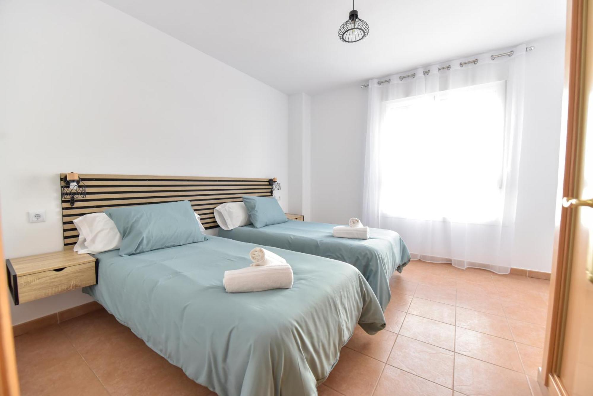 New Premium Apartment - Free Parking & Pools Ла-Альгаба Экстерьер фото