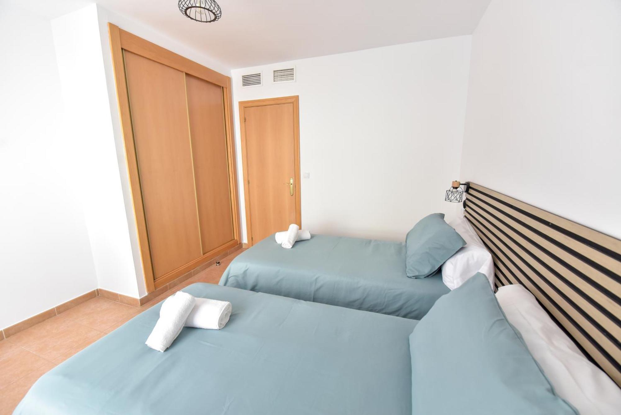 New Premium Apartment - Free Parking & Pools Ла-Альгаба Экстерьер фото